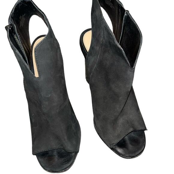 Gianni Bini‎ Womens Sz 8 Suede Ankle Booties Black Zip Side Block Heels - Picture 11 of 12